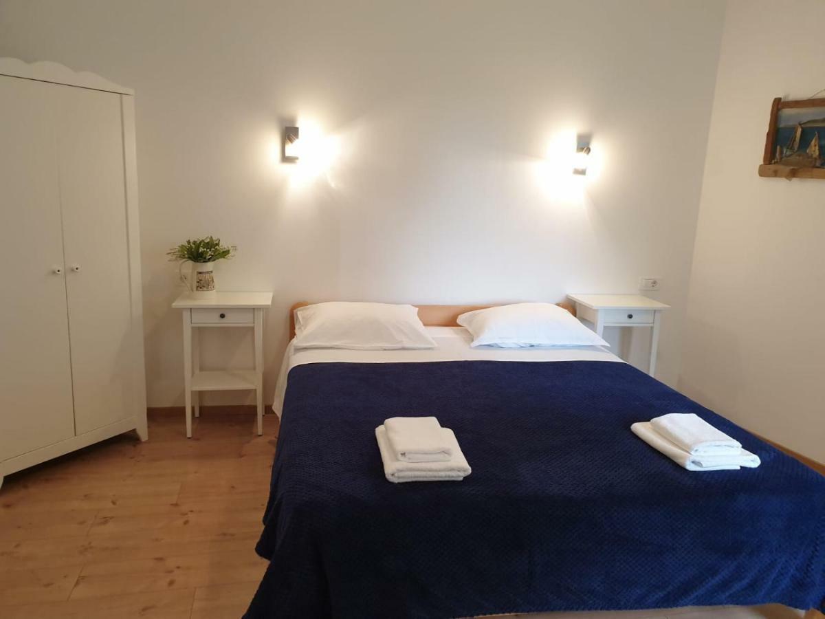 Bed & Breakfast Golden 3*